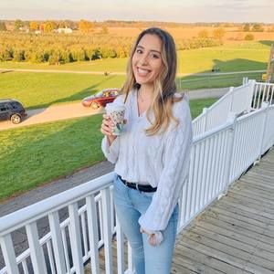 Meet your Posher, Gabrielle